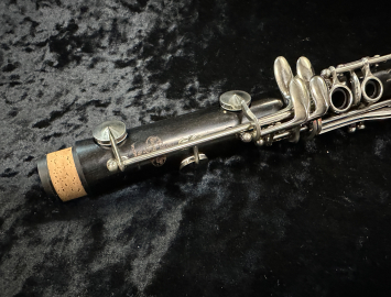 Photo Vintage Buffet Paris R13 Bb Clarinet with New Pads - Serial # 80624